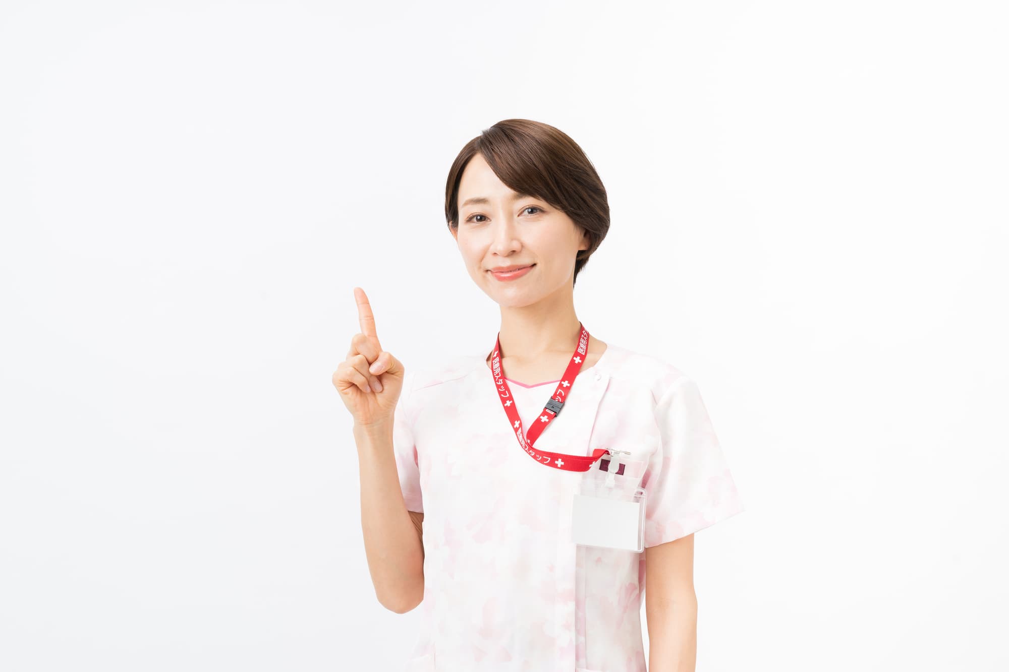 矯正だけでは不十分と伝える歯科医師