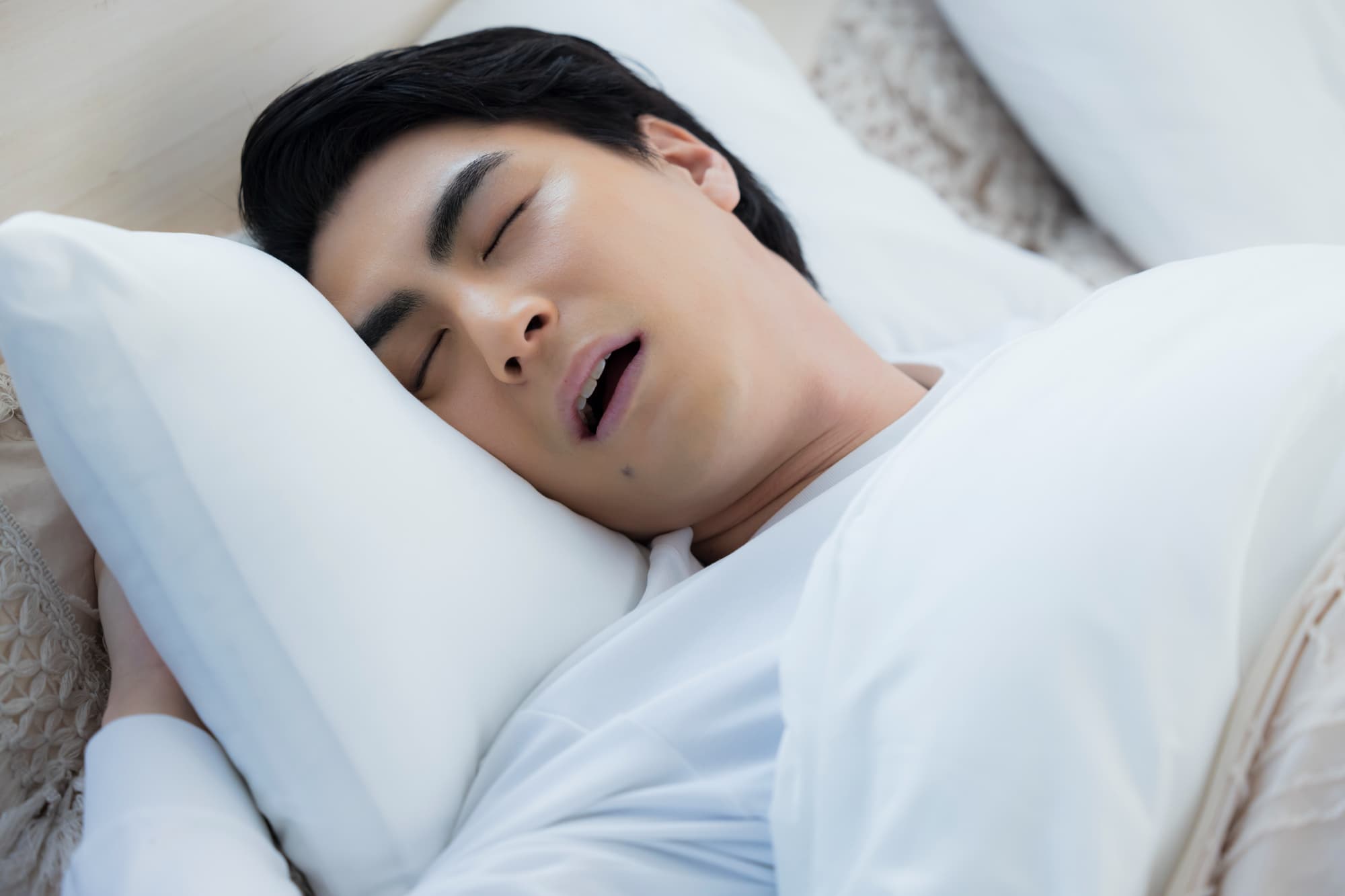 無呼吸症候群の男性