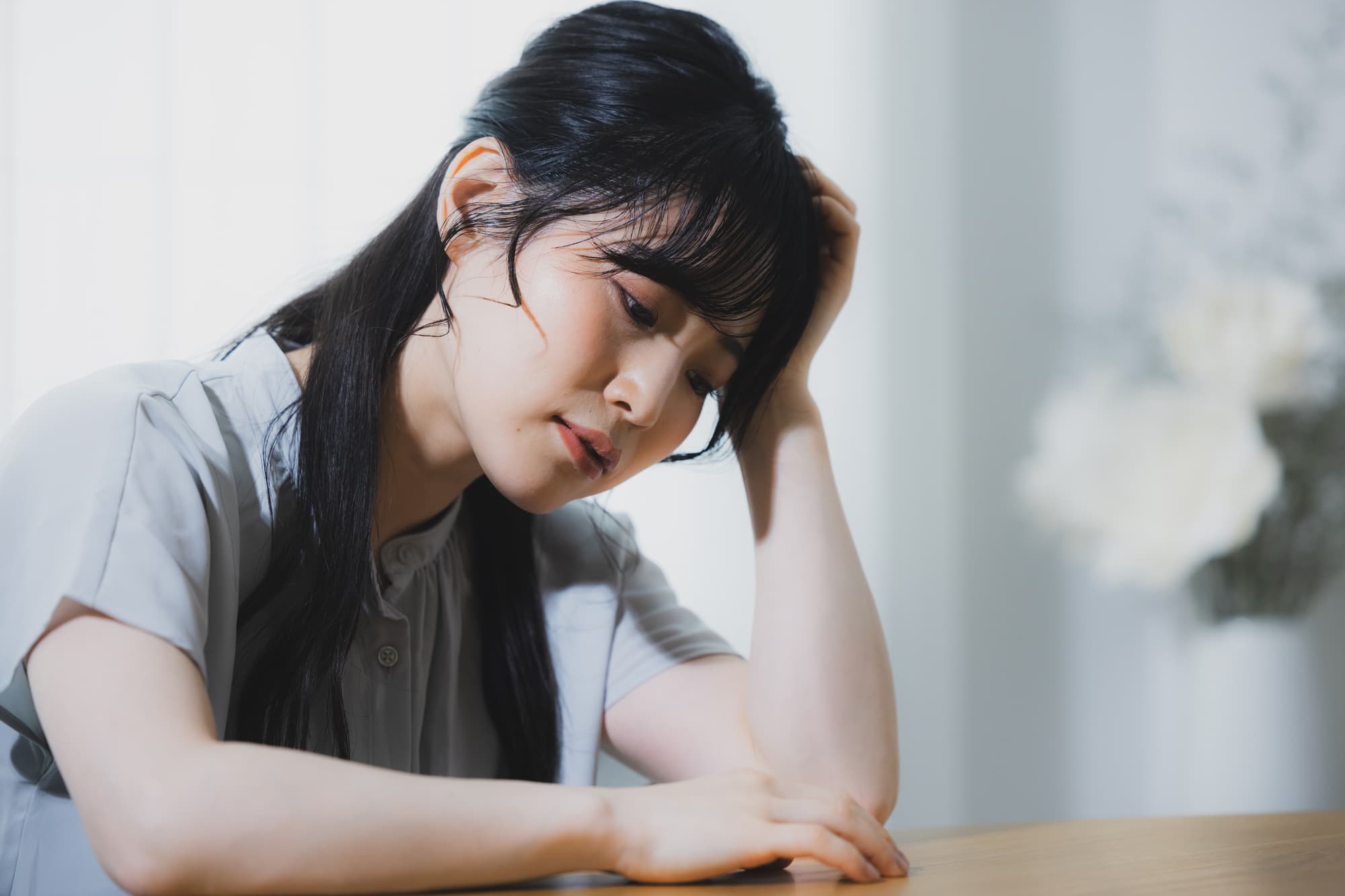 鬱の症状がある女性